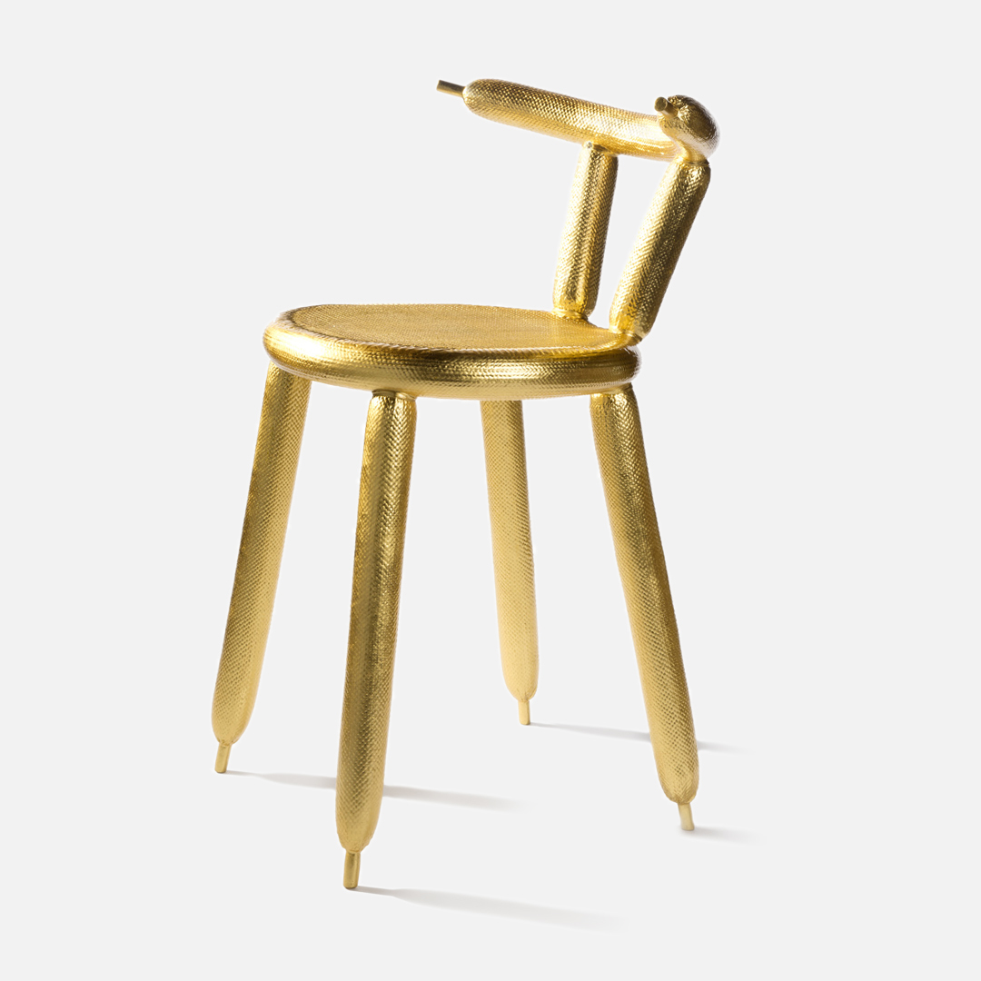 Carbon Chair Gold 1080X1080 Overview