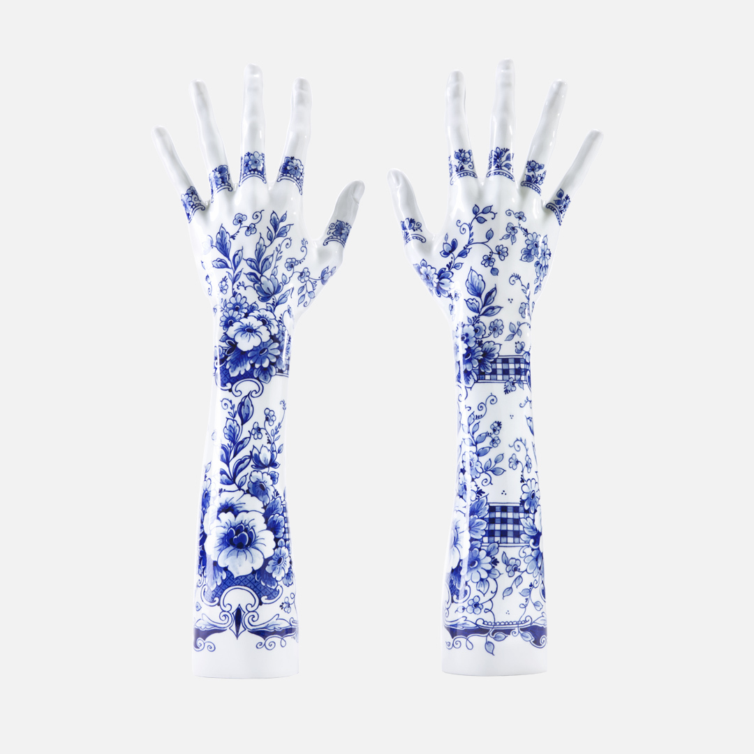 Fragile Fingers Pair 1 1080X1080 Overview Carosel 1